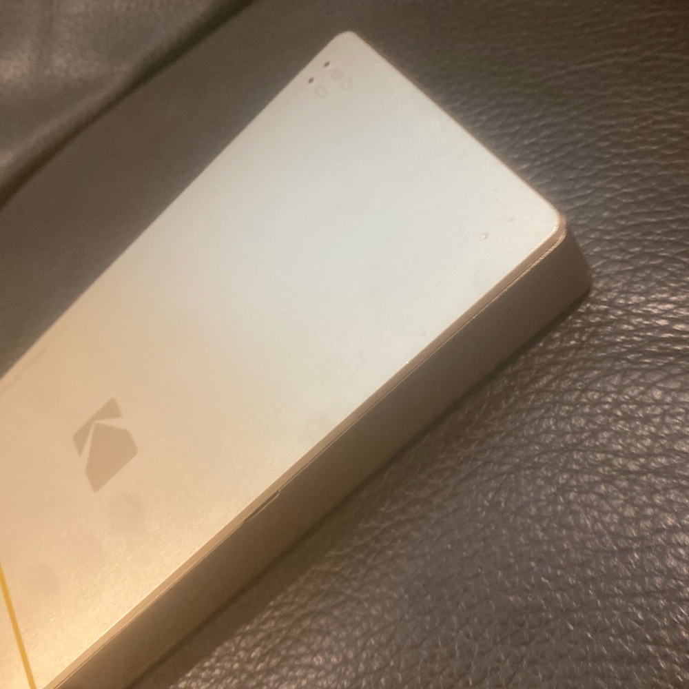 NEW KODAK PM-210G - Photo Printer Mini (Gold) for iPhone and Android - Picture 4 of 7